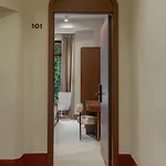 Gentletom Hotel