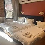 Gentletom Hotel