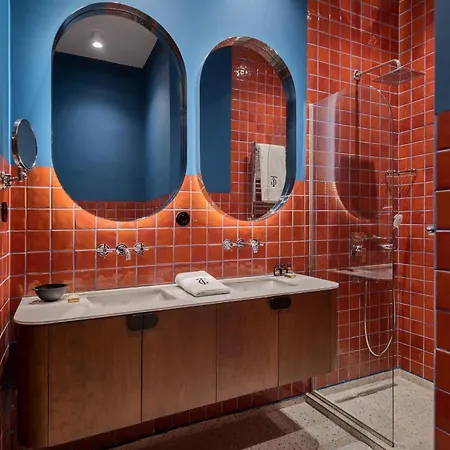 Gentletom Hotel *